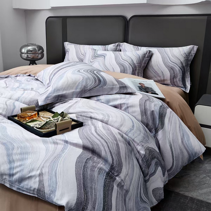 91家纺网 家纺一手货源 找家纺 玖玖爱家纺 2025新款长绒棉全棉数码印花四件套 水波逐流咖