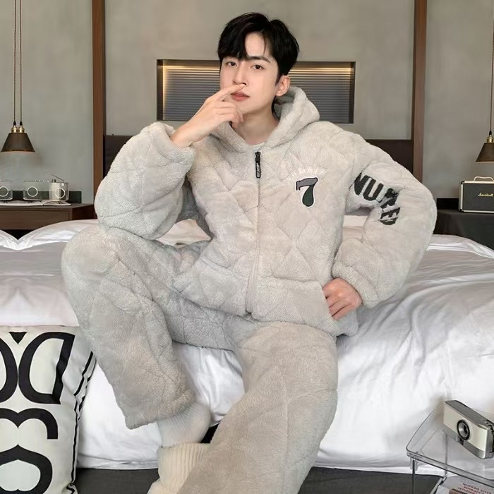 91家纺网 家纺一手货源 找家纺 （总）洛兰沙家居馆 2024新款公主风女秋冬季三层夹棉珊瑚绒加厚保暖两件套女士可外穿加绒家居服