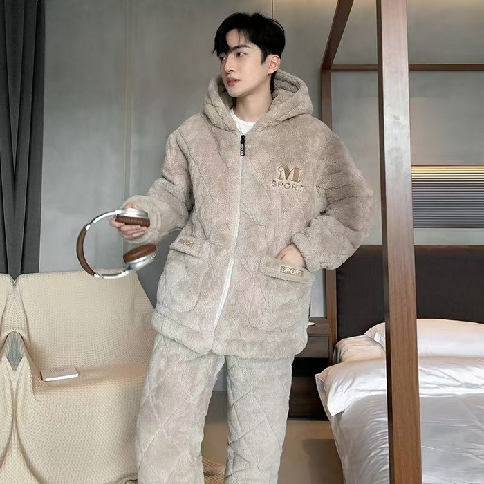 91家纺网 家纺一手货源 找家纺 （总）洛兰沙家居馆 2025新款现货男士睡衣冬季珊瑚绒拉链三层夹棉加厚加绒套装秋冬款