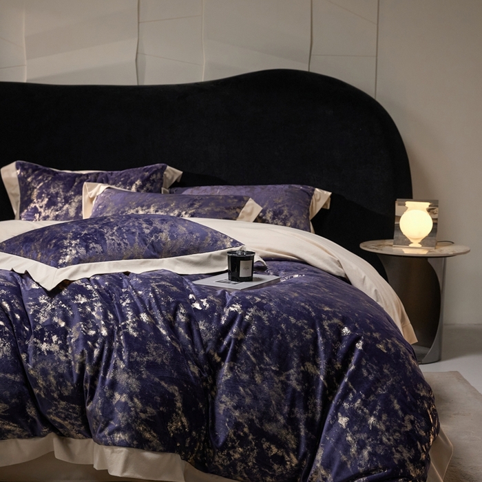 91家纺网 家纺一手货源 找家纺 金奇达家纺 2025新款【鎏金谧镜】鎏金系列-羽零™空气拉绒四件套