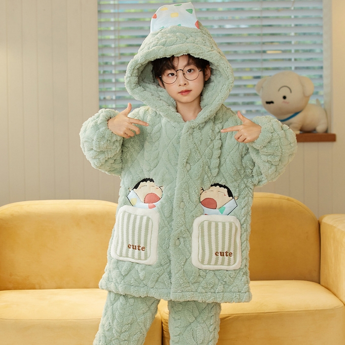 91家纺网 家纺一手货源 找家纺 （总）洛兰沙家居馆 2025新款蜡笔小新儿童睡衣男童秋冬季加厚款男孩珊瑚绒三层夹棉冬款家居服