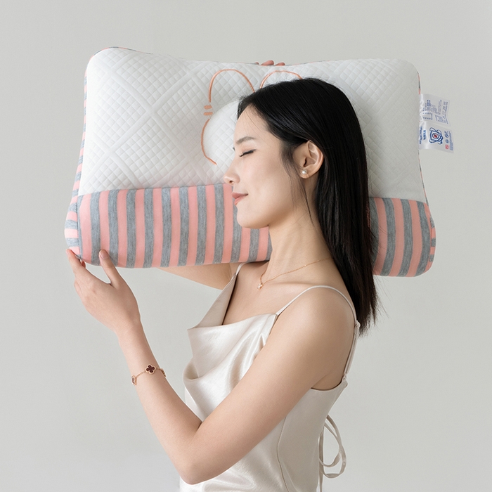 91家纺网 家纺一手货源 找家纺 宇诺家纺 2025新款刺绣爱心情侣枕头枕芯 粉色