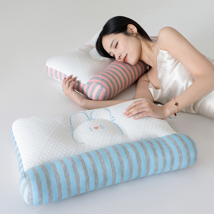 91家纺网 家纺一手货源 找家纺 宇诺家纺 2025新款刺绣爱心情侣枕头枕芯 蓝色