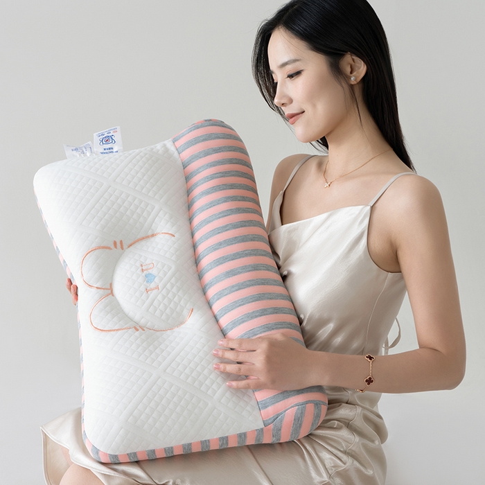 91家纺网 家纺一手货源 找家纺 宇诺家纺 2025新款刺绣爱心情侣枕头枕芯 粉色