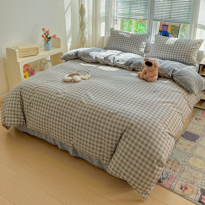 91家纺网 家纺一手货源 找家纺 梦洋家纺 2025新款全棉牛奶绒高克重保暖被套 若幕-灰