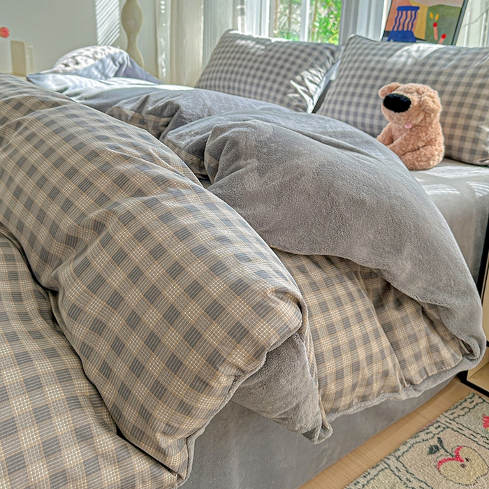 91家纺网 家纺一手货源 找家纺 梦洋家纺 2025新款全棉牛奶绒高克重保暖被套 若幕-灰