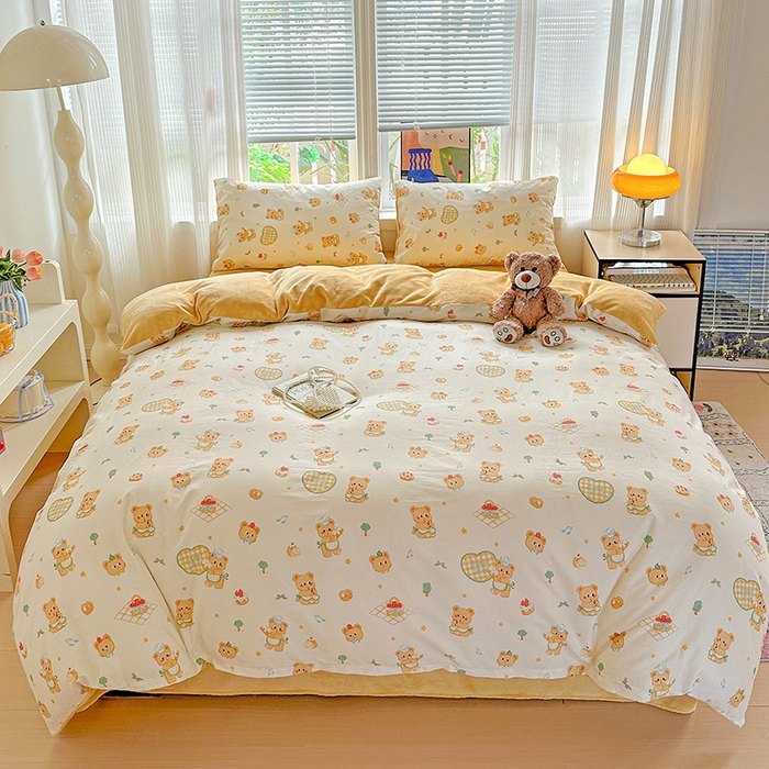 91家纺网 家纺一手货源 找家纺 梦洋家纺 2025新款全棉牛奶绒高克重保暖被套 围裙小熊