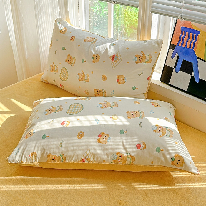 91家纺网 家纺一手货源 找家纺 梦洋家纺 2025新款全棉牛奶绒高克重保暖被套 围裙小熊