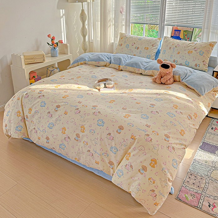 91家纺网 家纺一手货源 找家纺 梦洋家纺 2025新款全棉牛奶绒高克重保暖被套 狗狗家族