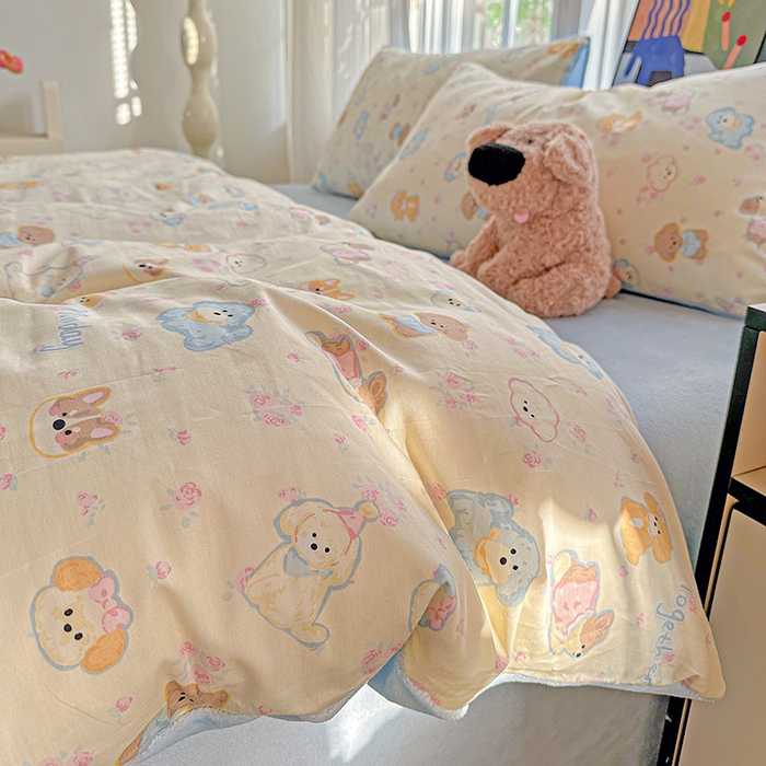 91家纺网 家纺一手货源 找家纺 梦洋家纺 2025新款全棉牛奶绒高克重保暖被套 狗狗家族