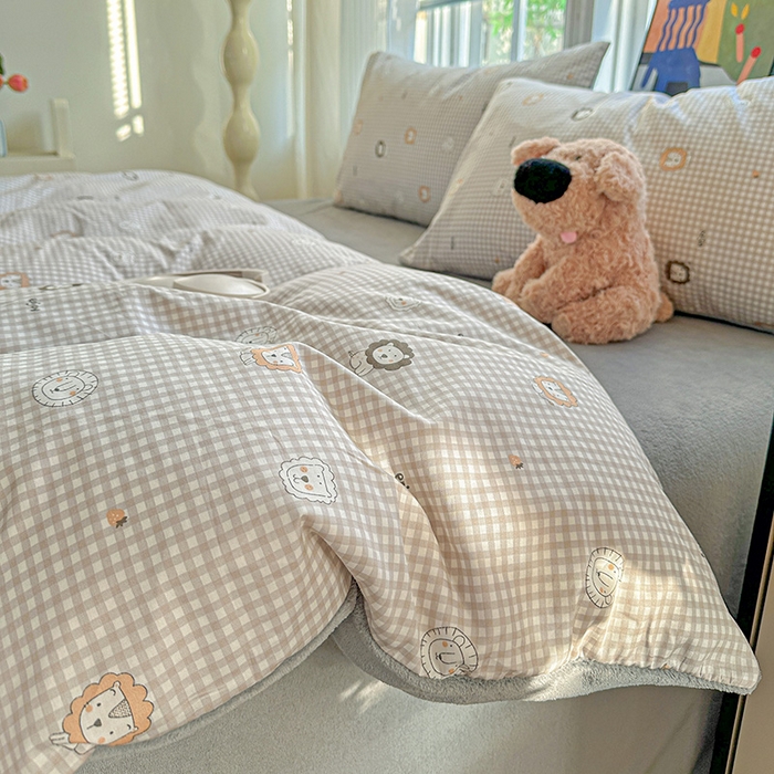 91家纺网 家纺一手货源 找家纺 梦洋家纺 2025新款全棉牛奶绒高克重保暖被套 麦克狮