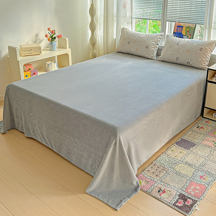 91家纺网 家纺一手货源 找家纺 梦洋家纺 2025新款全棉牛奶绒高克重保暖被套 麦克狮