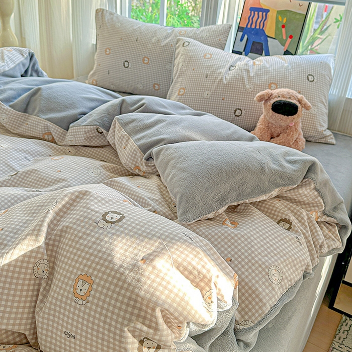 91家纺网 家纺一手货源 找家纺 梦洋家纺 2025新款全棉牛奶绒高克重保暖被套 麦克狮