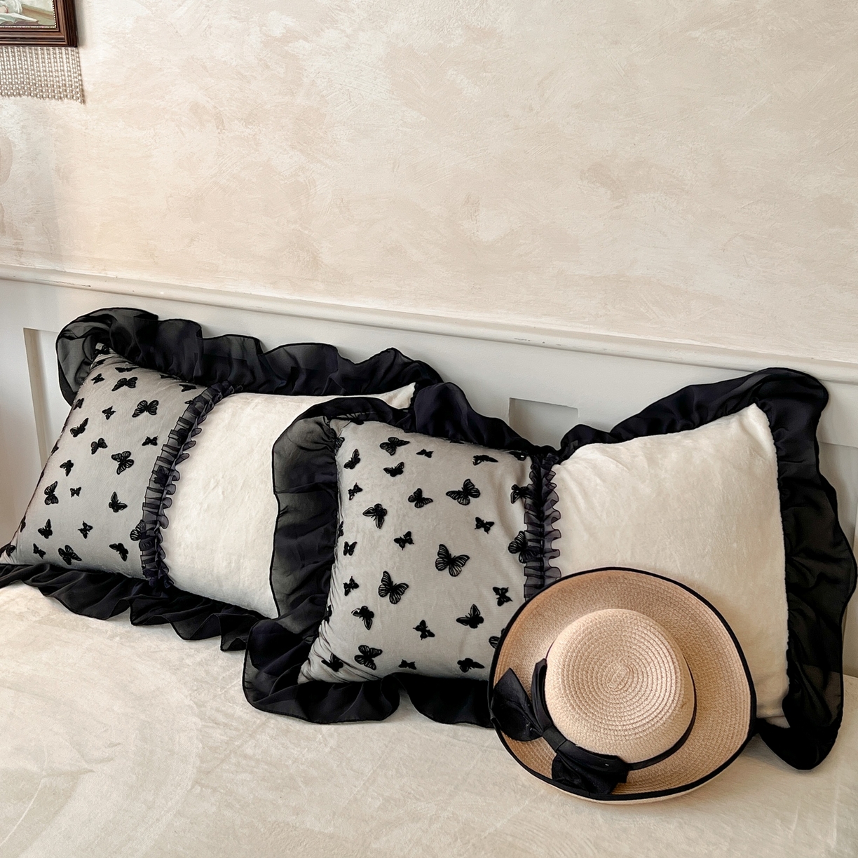 91家纺网 家纺一手货源 找家纺 （总）韩秀家纺 2025新款法式加厚牛奶绒莫奈花园床裙四件套