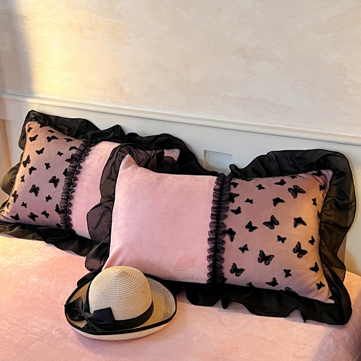 91家纺网 家纺一手货源 找家纺 韩秀家纺 2025新款法式加厚牛奶绒莫奈花园床裙四件套 莫奈花园-玉