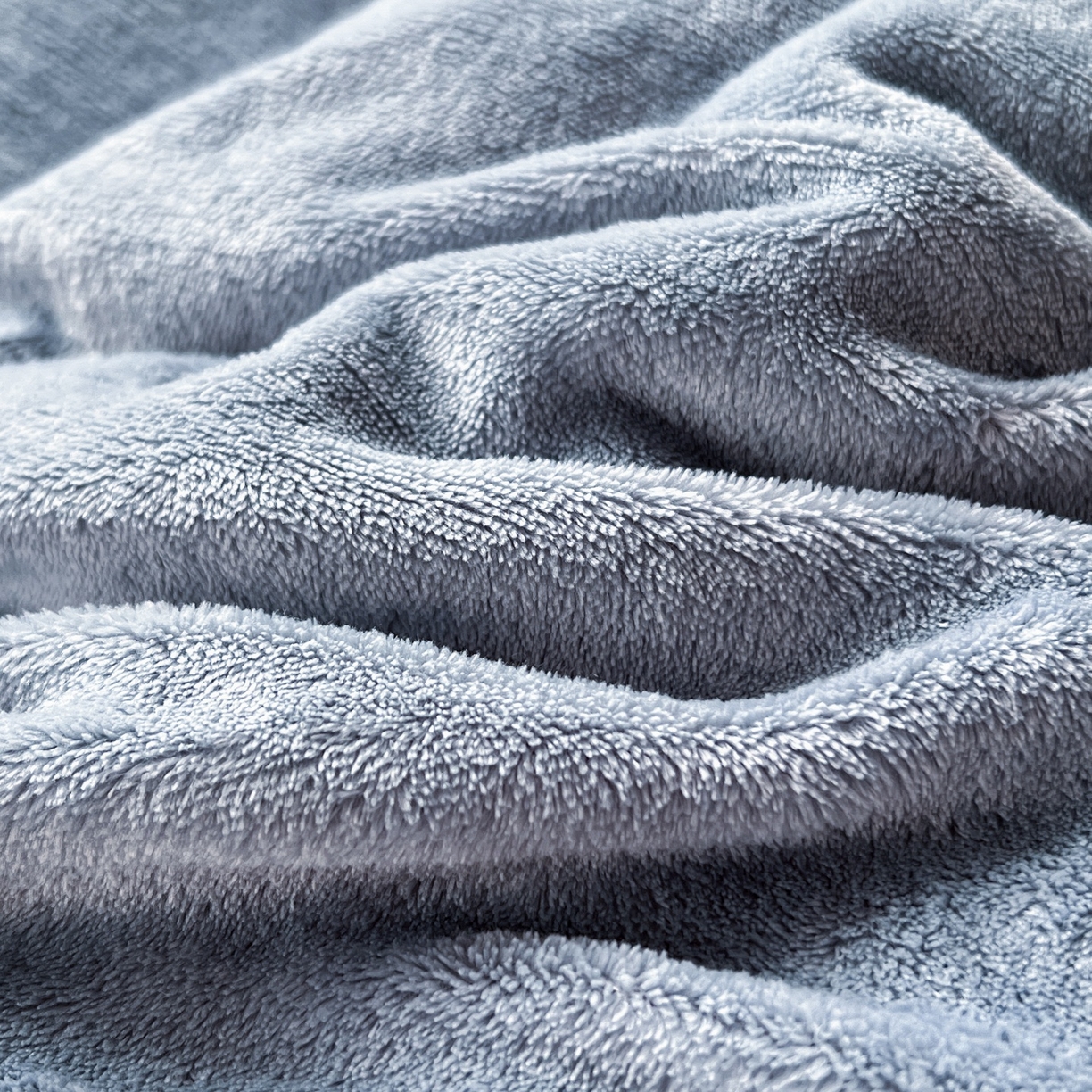 91家纺网 家纺一手货源 找家纺 韩秀家纺 2025新款法式加厚牛奶绒莫奈花园床裙四件套 莫奈花园-灰