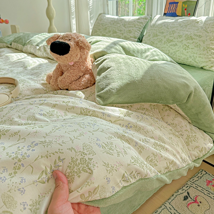 梦洋家纺 2025新款全棉牛奶绒高克重保暖被套 忘忧草