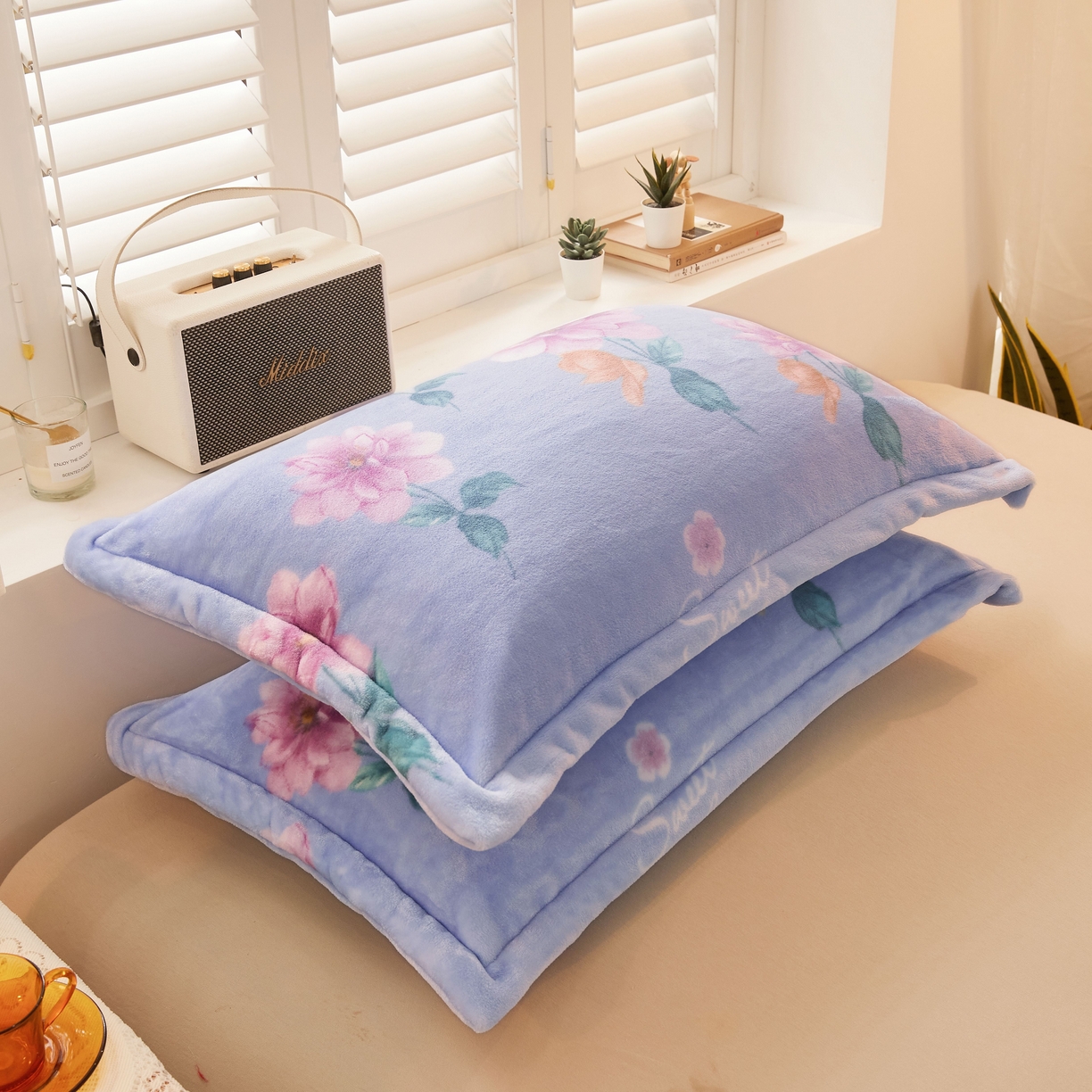 91家纺网 家纺一手货源 找家纺 益利多 2025新款牛奶绒毛毯午睡毯空调毯子珊瑚绒毛毯200克毯子可压缩跨境 浪漫花园