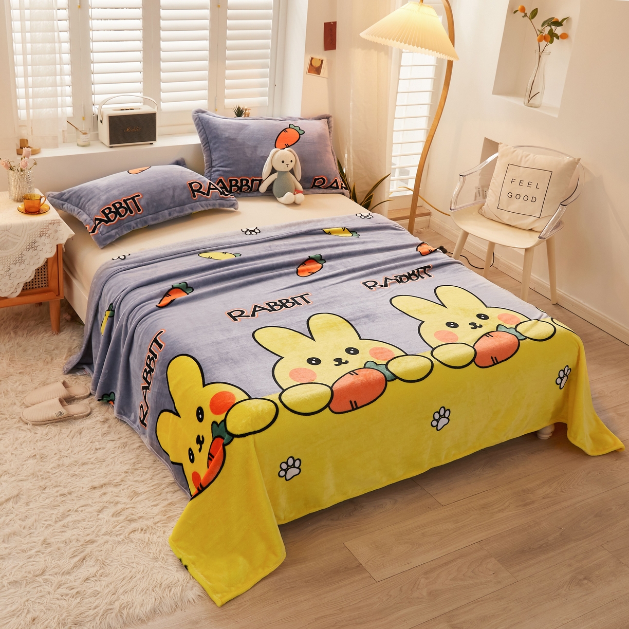 91家纺网 家纺一手货源 找家纺 益利多 2025新款牛奶绒毛毯午睡毯空调毯子珊瑚绒毛毯200克毯子可压缩跨境 萝卜兔