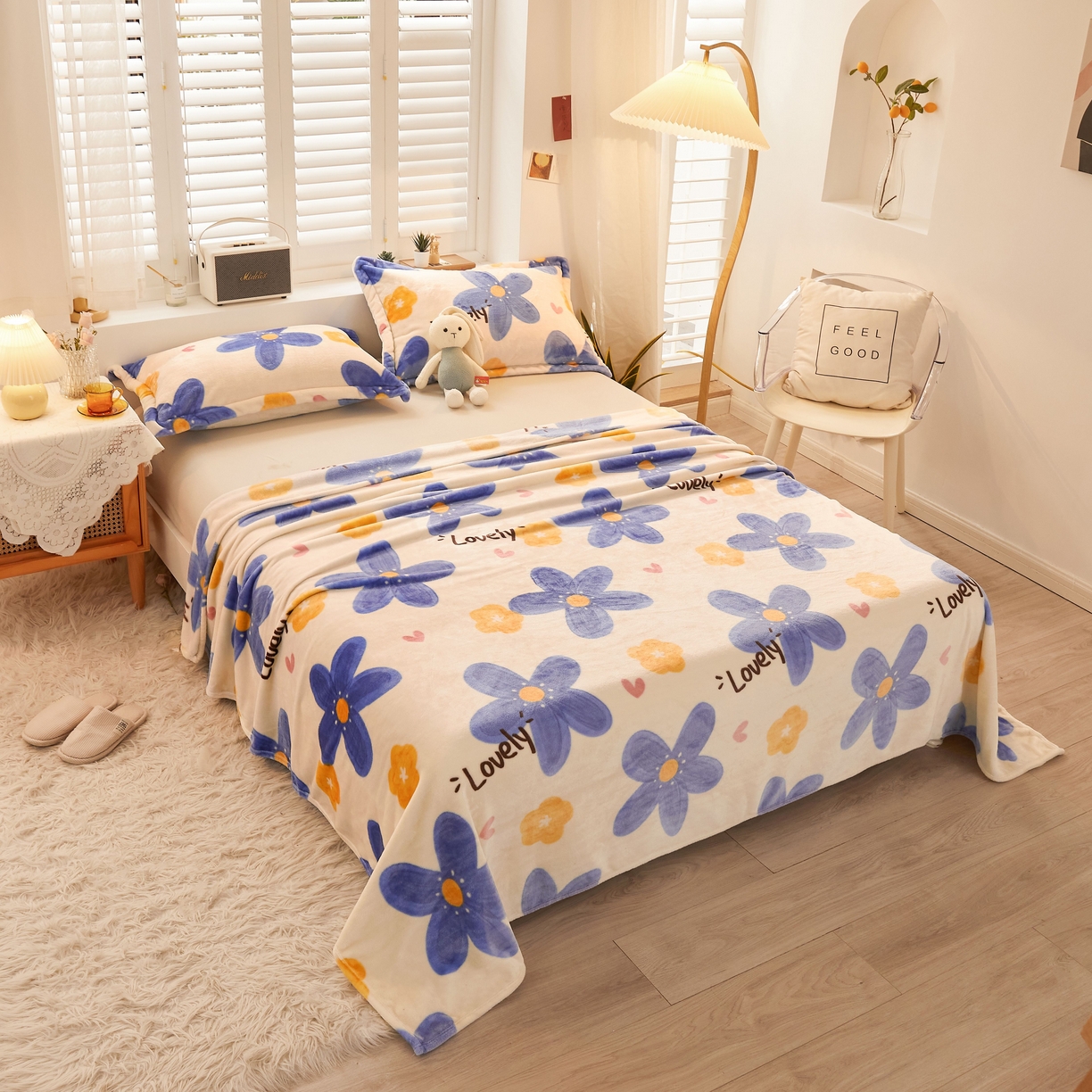 91家纺网 家纺一手货源 找家纺 益利多 2025新款牛奶绒毛毯午睡毯空调毯子珊瑚绒毛毯200克毯子可压缩跨境 梦幻花田