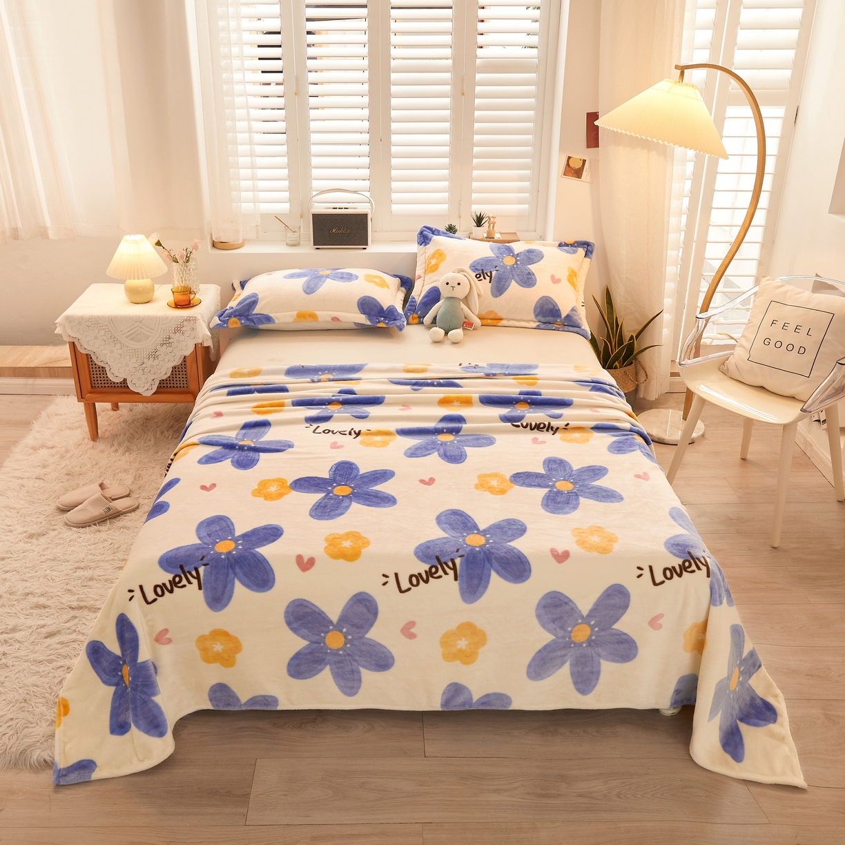 91家纺网 家纺一手货源 找家纺 益利多 2025新款牛奶绒毛毯午睡毯空调毯子珊瑚绒毛毯200克毯子可压缩跨境 梦幻花田