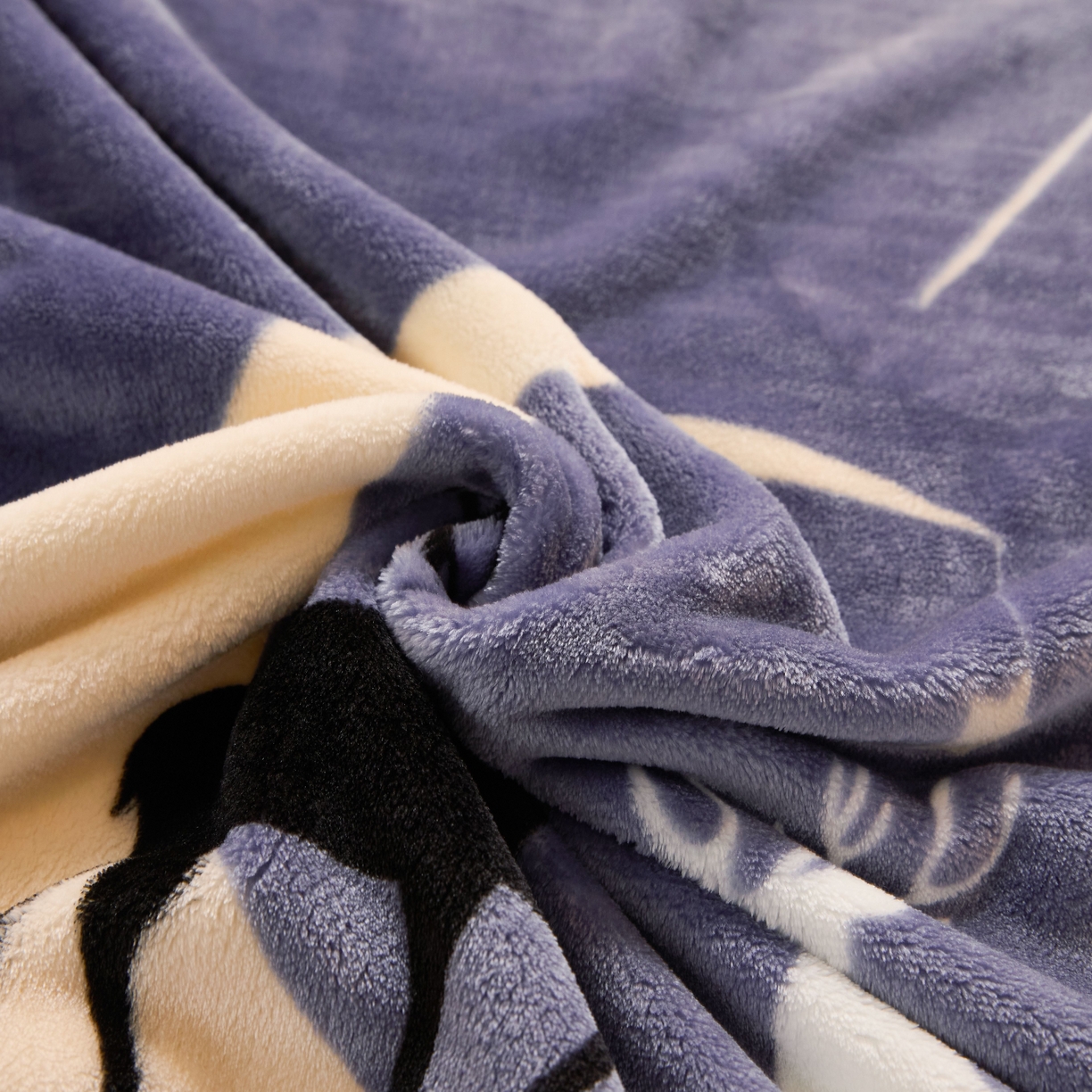 91家纺网 家纺一手货源 找家纺 益利多 2025新款牛奶绒毛毯午睡毯空调毯子珊瑚绒毛毯200克毯子可压缩跨境 星空之鹿