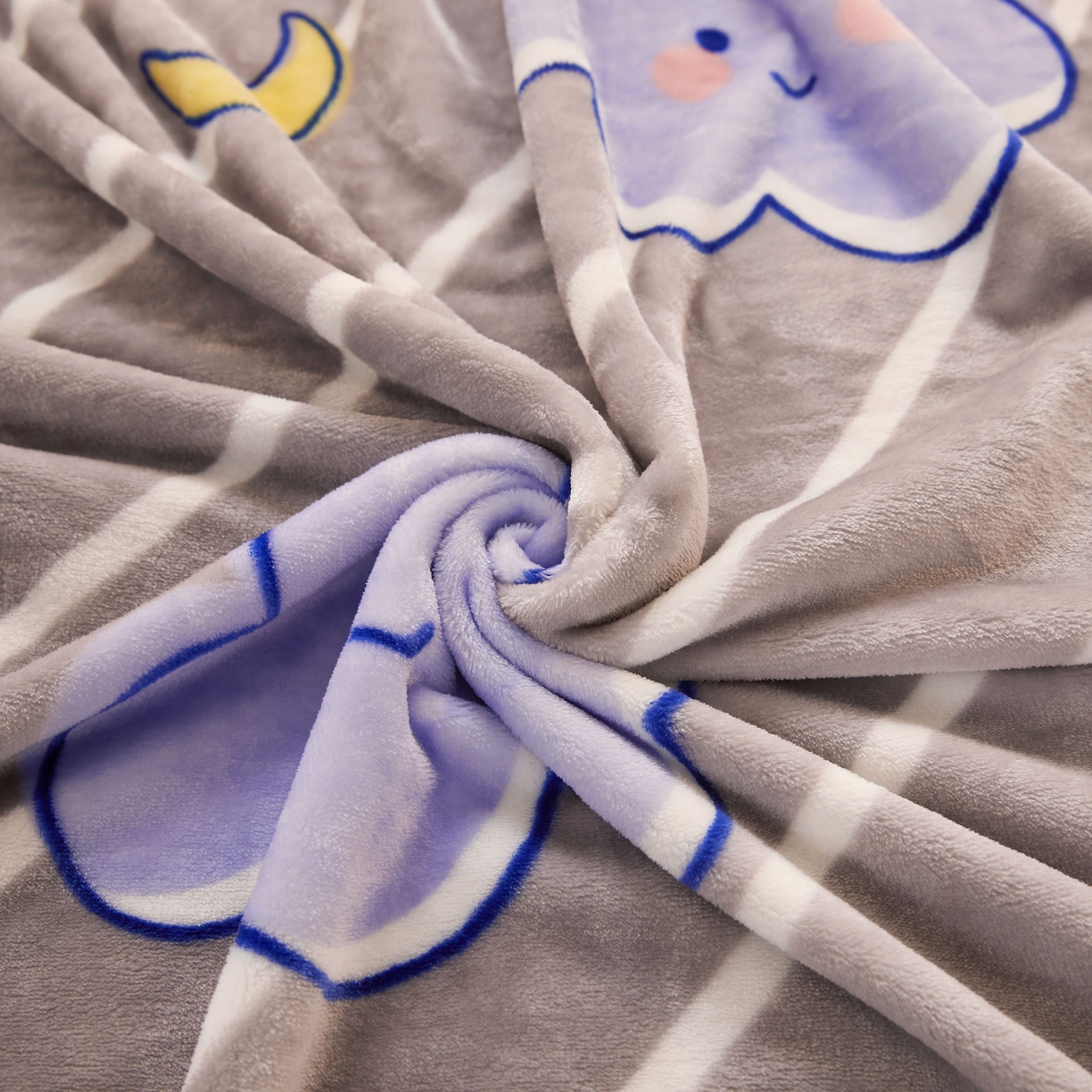 91家纺网 家纺一手货源 找家纺 益利多 2025新款牛奶绒毛毯午睡毯空调毯子珊瑚绒毛毯200克毯子可压缩跨境 云朵熊