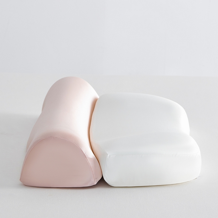 91家纺网 家纺一手货源 找家纺 （总）纳斯顿家纺 2025新款零压助眠深睡枕油光布牵引枕枕头枕芯