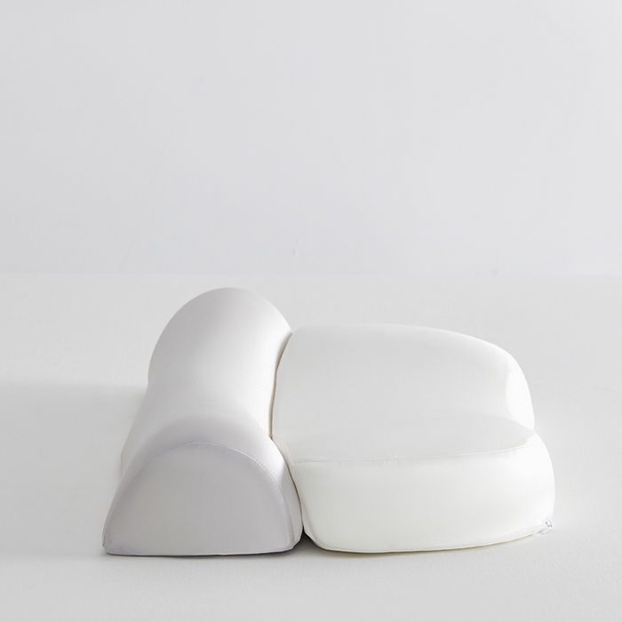 91家纺网 家纺一手货源 找家纺 纳斯顿家纺 2025新款零压助眠深睡枕油光布牵引枕枕头枕芯 白+浅灰色