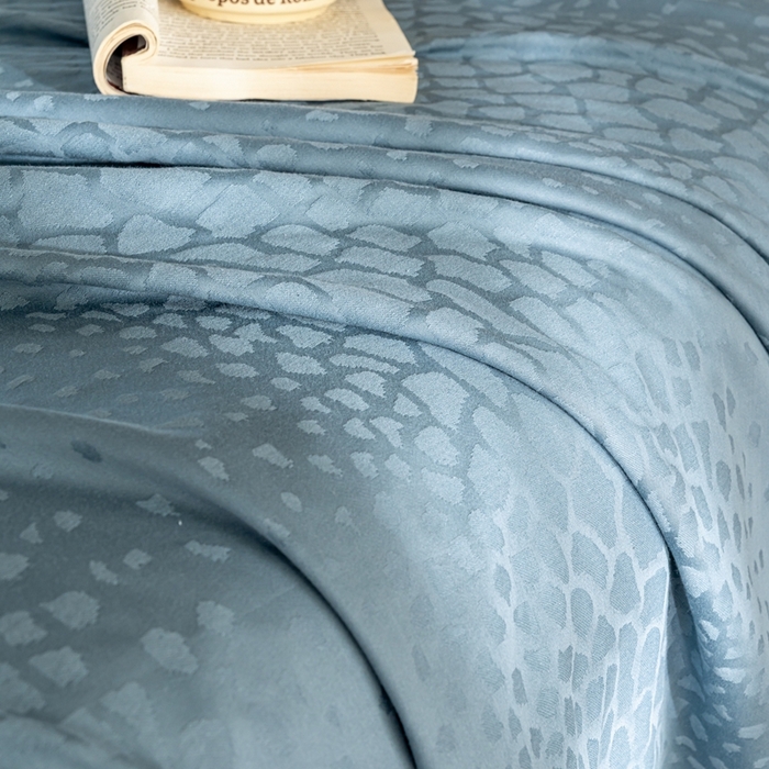 91家纺网 家纺一手货源 找家纺 莱豫家纺 2025新款100支长绒棉纯棉提花磨毛四件套 富士山战舰蓝