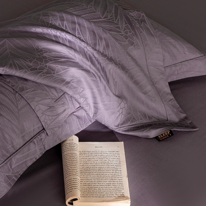 91家纺网 家纺一手货源 找家纺 莱豫家纺 2025新款100支长绒棉纯棉提花磨毛四件套 花蔓蓝莲紫