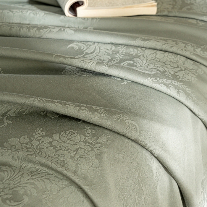 91家纺网 家纺一手货源 找家纺 莱豫家纺 2025新款100支长绒棉纯棉提花磨毛四件套 托卡庄园柳烟绿