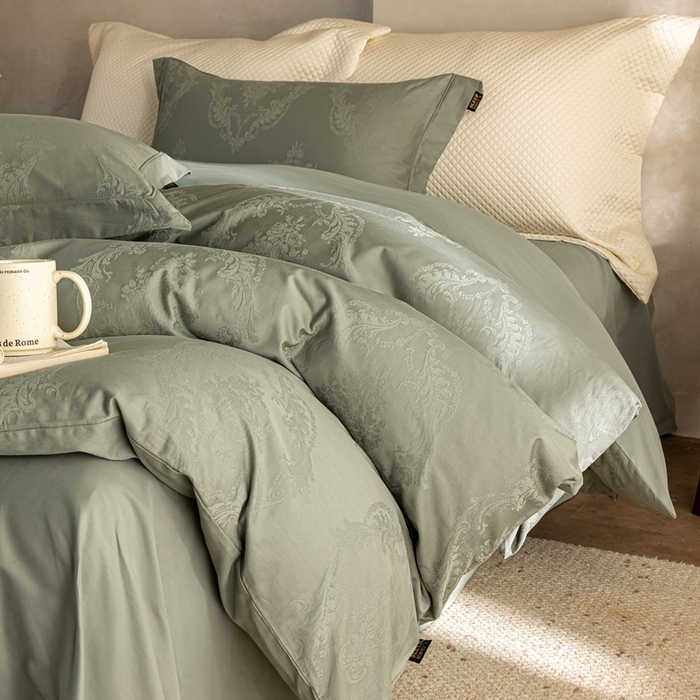 91家纺网 家纺一手货源 找家纺 莱豫家纺 2025新款100支长绒棉纯棉提花磨毛四件套 托卡庄园柳烟绿