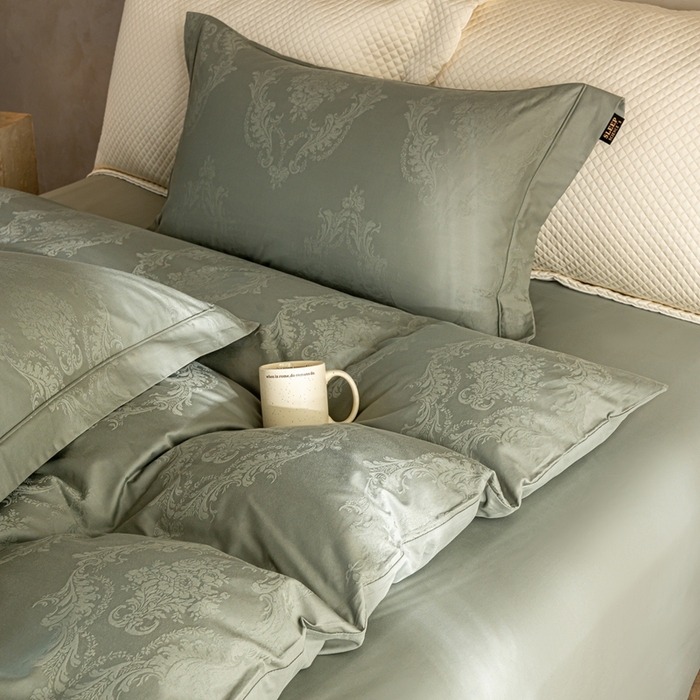 91家纺网 家纺一手货源 找家纺 莱豫家纺 2025新款100支长绒棉纯棉提花磨毛四件套 托卡庄园柳烟绿