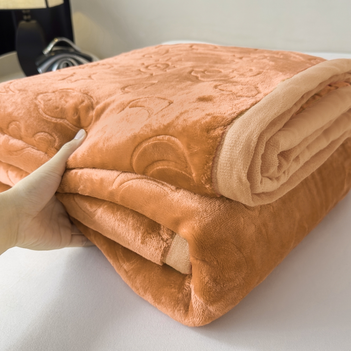 91家纺网 家纺一手货源 找家纺 爱彼家纺 2025冬季新款星星月岁云毯毛毯加厚暖绒毯子星星月岁系列一 星星月岁云毯浅咖