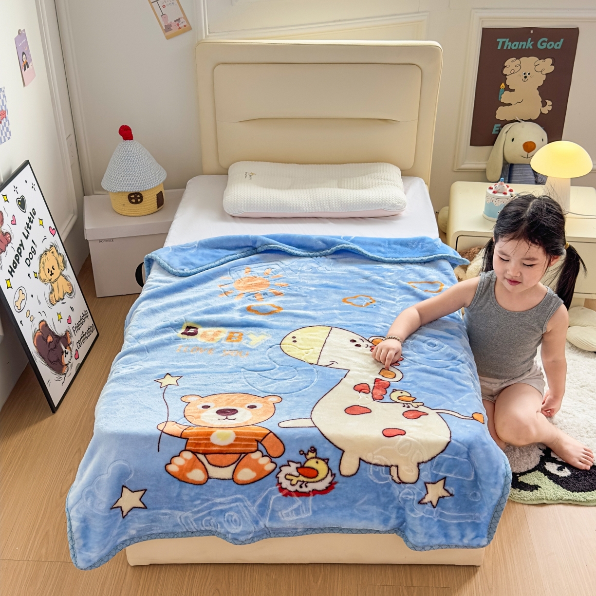 91家纺网 家纺一手货源 找家纺 （总）爱彼家纺 2025冬季热门拉舍尔双层云绒童毯盖毯毯子-系列一