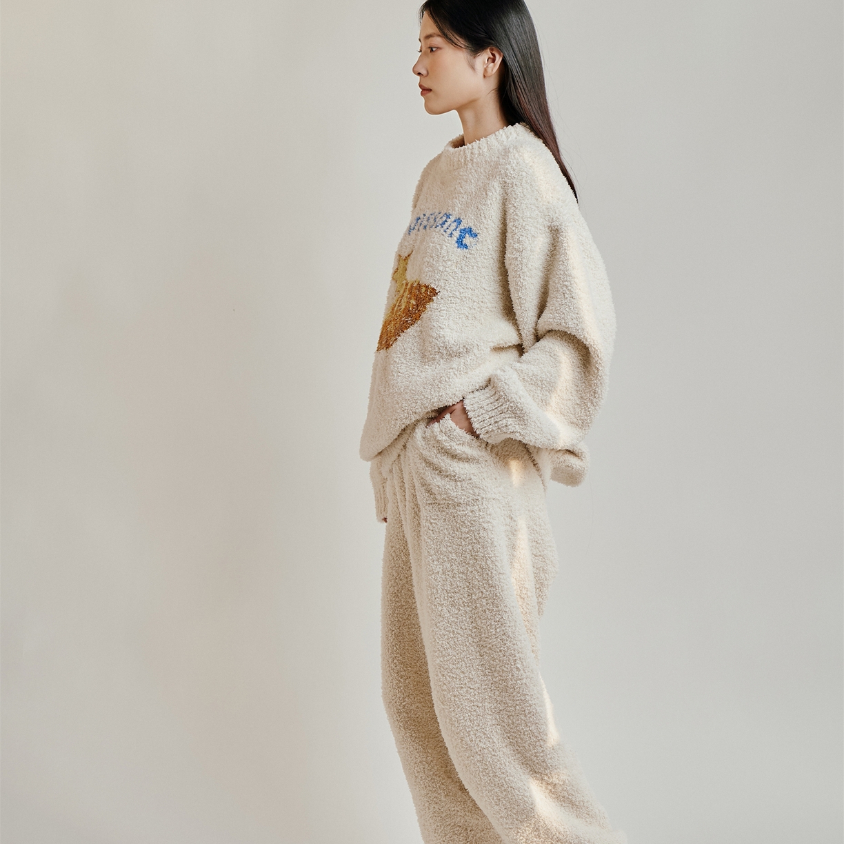 91家纺网 家纺一手货源 找家纺 （总）暖绵绵家纺 2025新款软糯慵懒舒适半边绒家居服-点心系列（零售价不得低于173元）