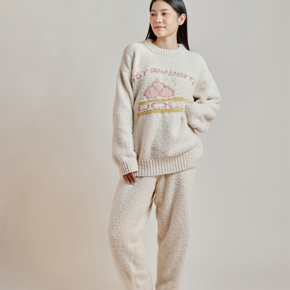 91家纺网 家纺一手货源 找家纺 暖绵绵家纺 2025新款软糯慵懒舒适半边绒家居服-点心系列（零售价不得低于173元） 点心系列-恰贝塔