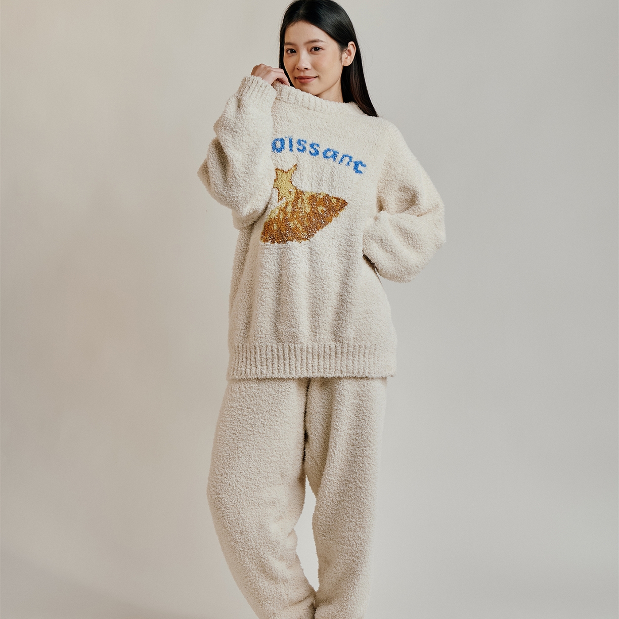 91家纺网 家纺一手货源 找家纺 （总）暖绵绵家纺 2025新款软糯慵懒舒适半边绒家居服-点心系列（零售价不得低于173元）