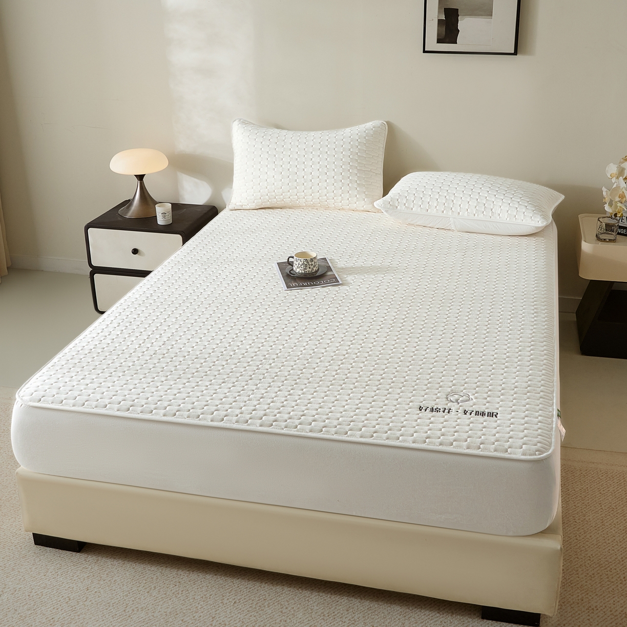 91家纺网 家纺一手货源 找家纺 （总）芬晴家纺 2025新款全棉棉花夹棉床笠系列-幻彩