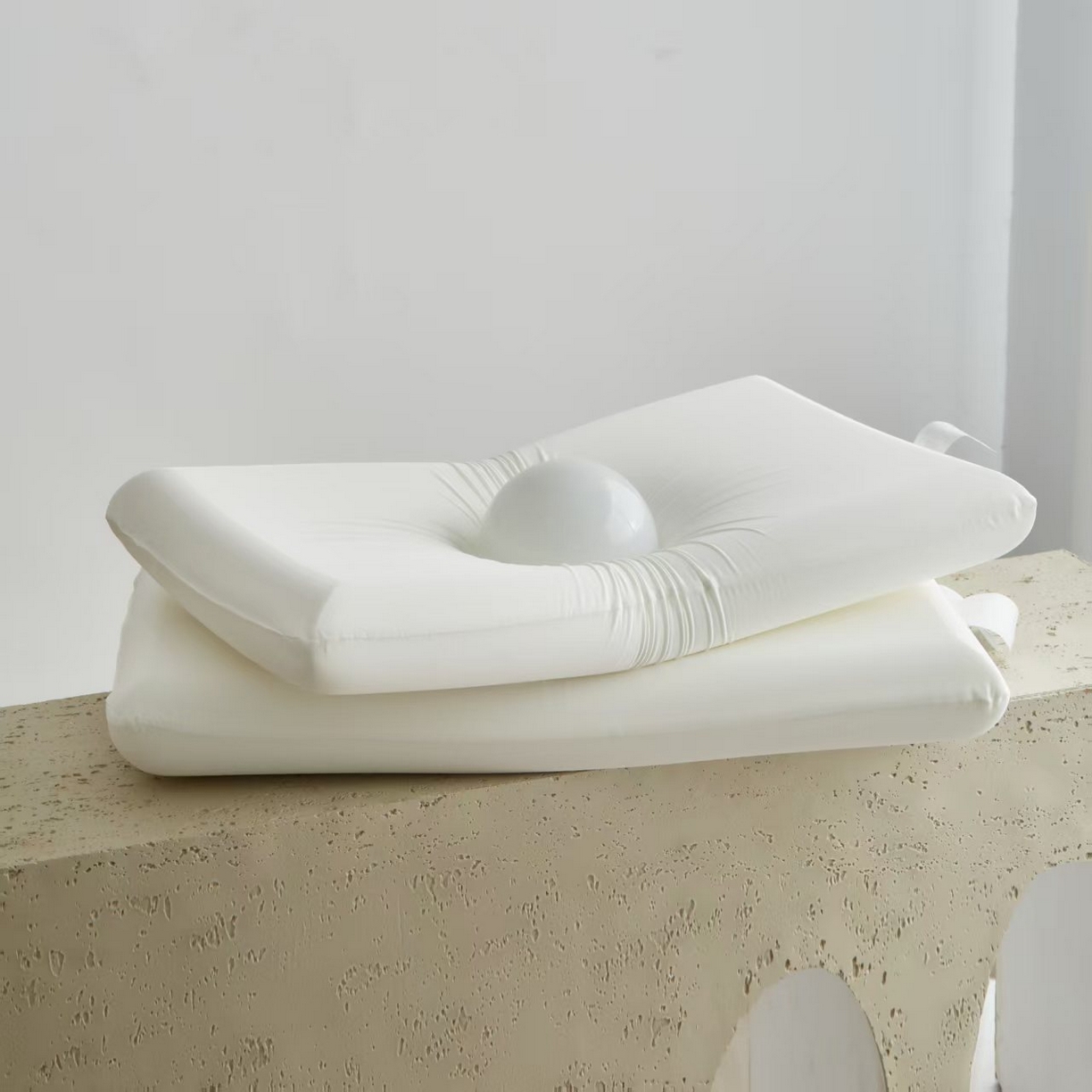 91家纺网 家纺一手货源 找家纺 （总）安力森/诚臻酒店用品 2025新款护颈枕单人睡眠枕头 慢回弹记忆棉枕芯家用宿舍学生颈椎枕 助眠透气枕