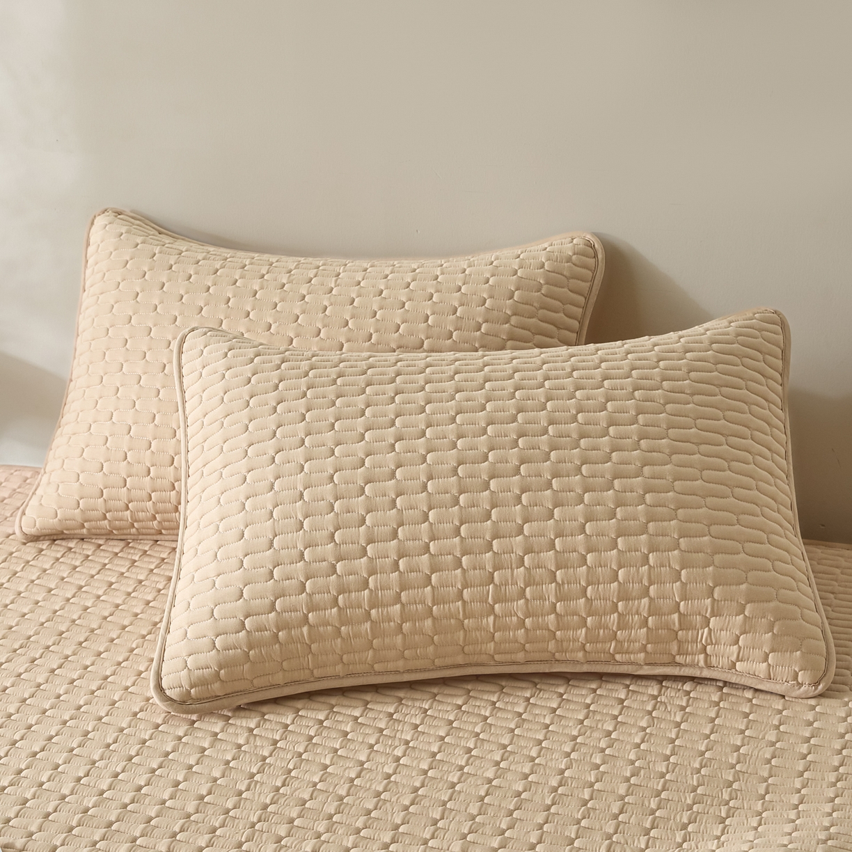 91家纺网 家纺一手货源 找家纺 芬晴家纺 2025新款全棉棉花夹棉床笠系列-幻彩 幻彩-浅卡