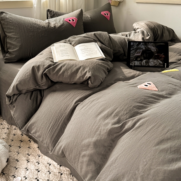 91家纺网 家纺一手货源 找家纺 优兰朵 2025新款水洗棉印花毛巾绣四件套 星星眼