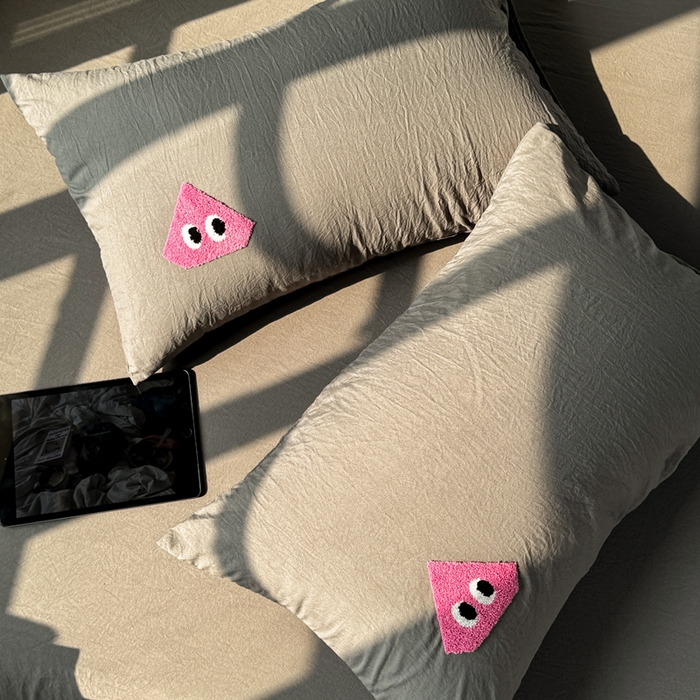 91家纺网 家纺一手货源 找家纺 优兰朵 2025新款水洗棉印花毛巾绣四件套 星星眼