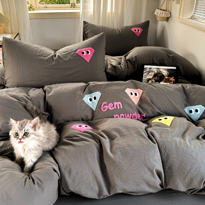 91家纺网 家纺一手货源 找家纺 优兰朵 2025新款水洗棉印花毛巾绣四件套 星星眼