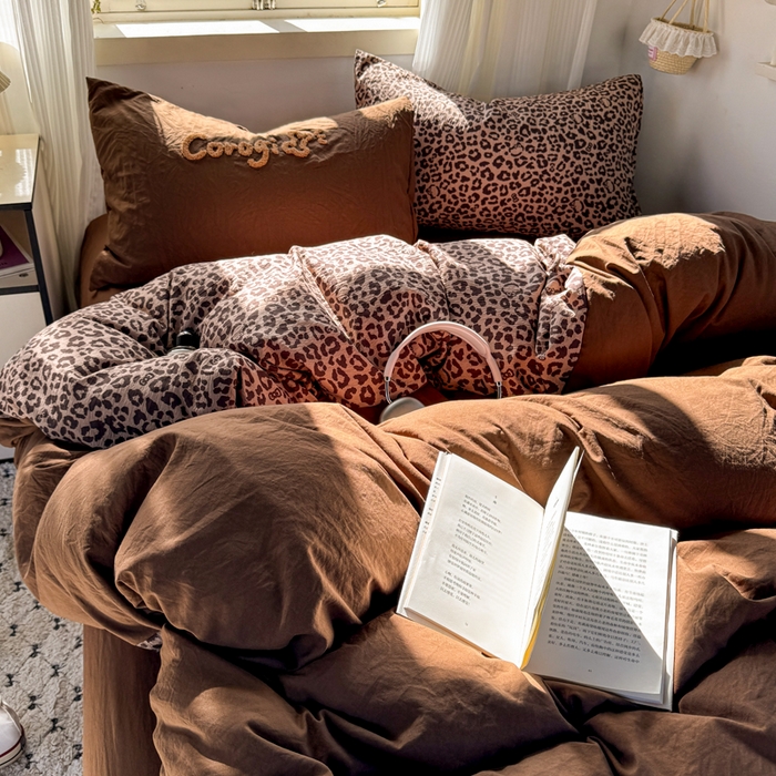 优兰朵 2025新款水洗棉印花毛巾绣四件套 奶豹小狗