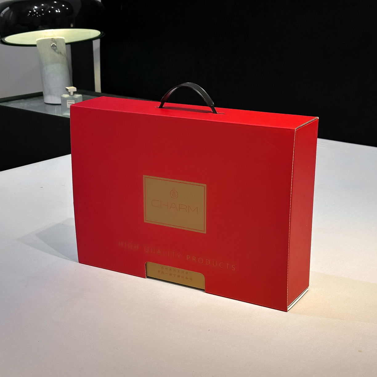 91家纺网 家纺一手货源 找家纺 卡诗兰 2025新款A类50S双股全棉贡缎长绒棉刺绣四件套-飞舞蝴蝶系列(高档礼盒装) 飞舞蝴蝶 钻石粉