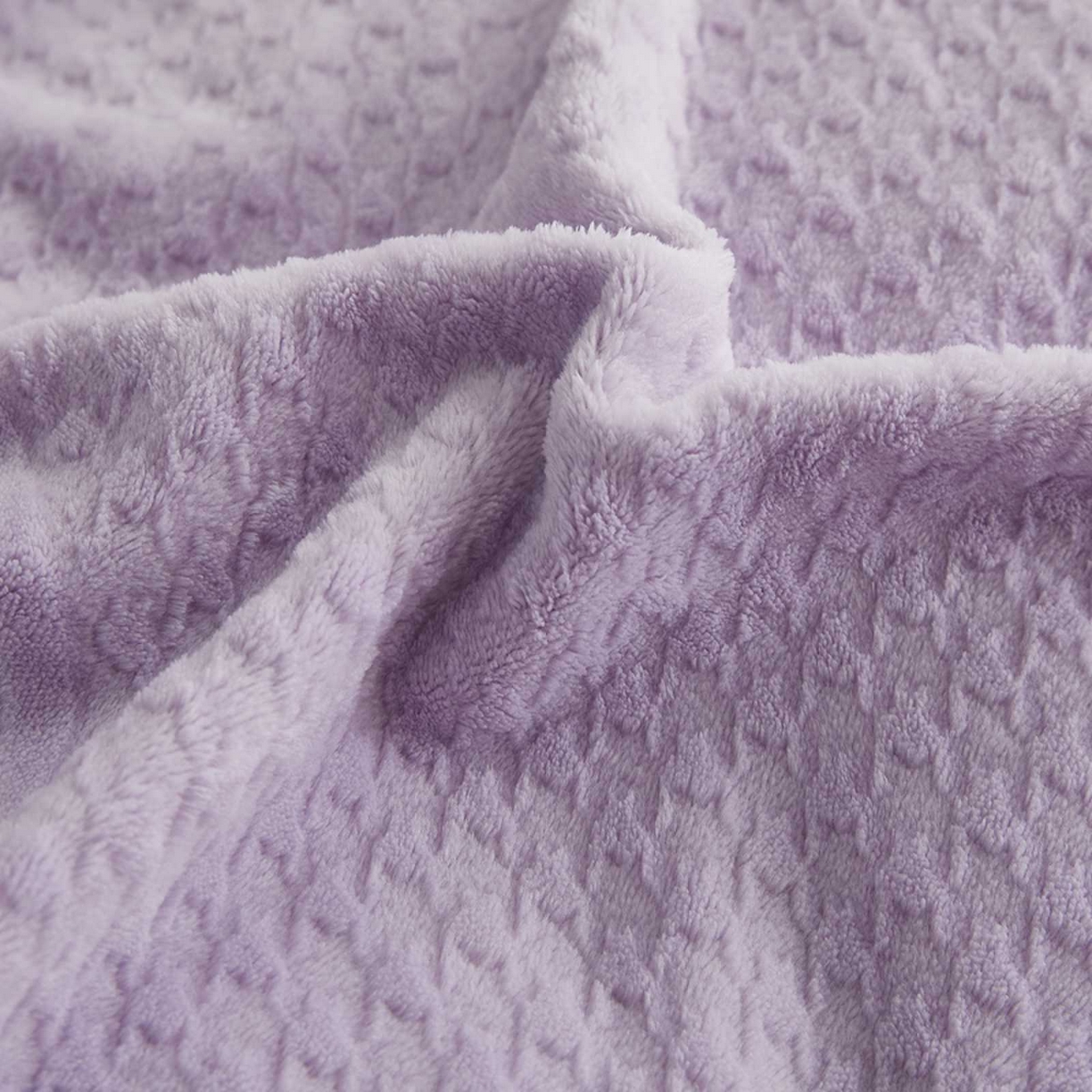 91家纺网 家纺一手货源 找家纺 卡诗兰 2025款高克重纯色牛奶绒雕花四件套 紫色