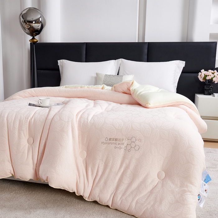 91家纺网 家纺一手货源 找家纺 （总）大世界被王 2025新款雕花绒玻尿酸冬被被子被芯