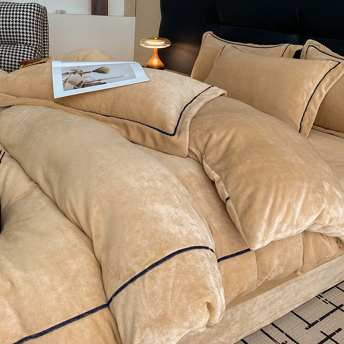 91家纺网 家纺一手货源 找家纺 （总）卡诗兰 2025款高克重加厚牛奶绒十字绣四件套